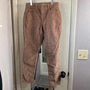 Universal Thread brand pants. Dusty rose color.  Size 8R Skinny, high-rise